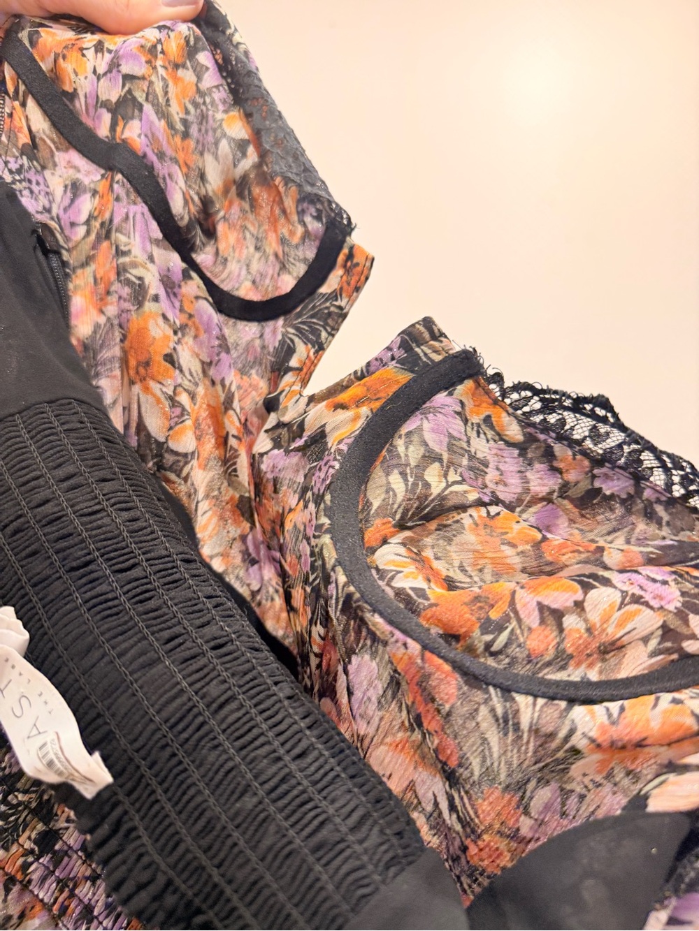 ASTR The Label Sylvie Floral Maxi Dress Size M Romantic Event Dress - Picture 12 of 16